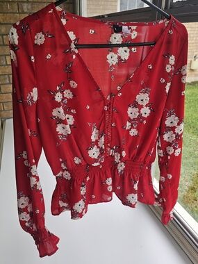 H&M Divides - Red Floral V-Neck Peplum Blouse- Size 8